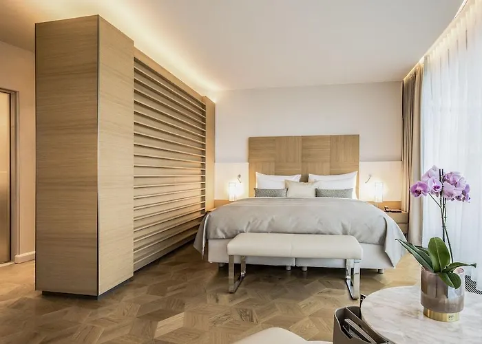 Intercontinental Hotel